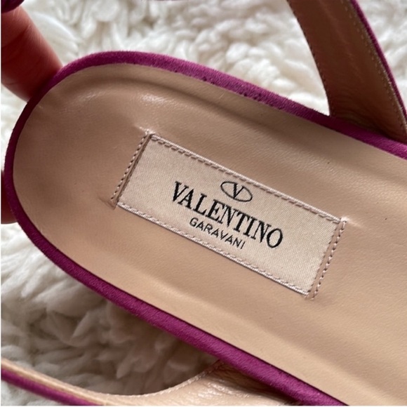 Valentino Pink Sandals‎ - Picture 6 of 7